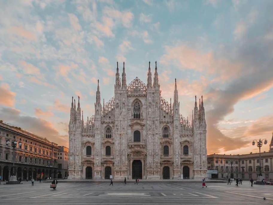 10' From Malpensa Casa Moderna, Netflix & Wi-Fi Apartamento Casorate Sempione Exterior foto