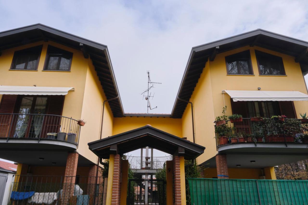 10' From Malpensa Casa Moderna, Netflix & Wi-Fi Apartamento Casorate Sempione Exterior foto